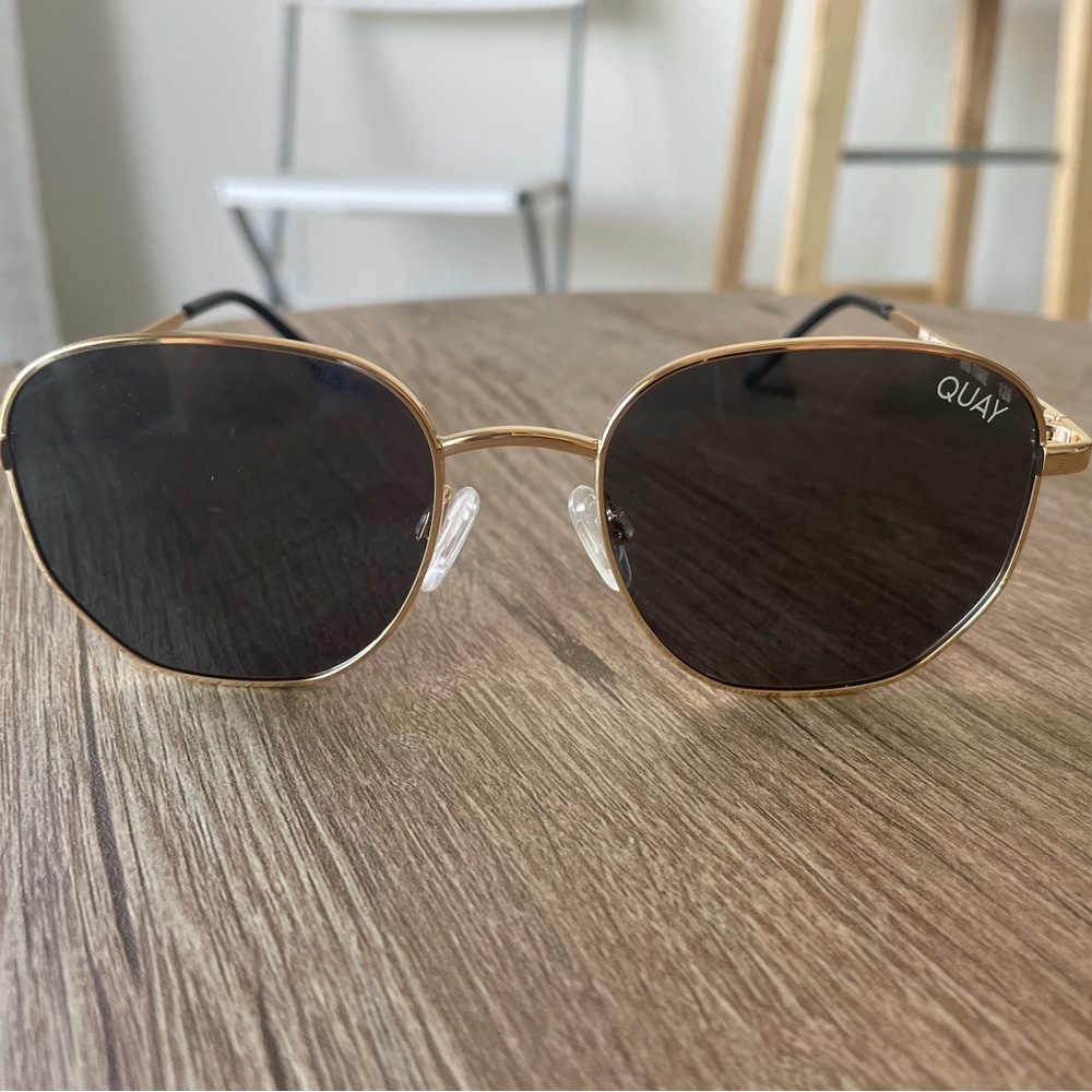 QUAY Jezabell Round Polarized Sunglasses